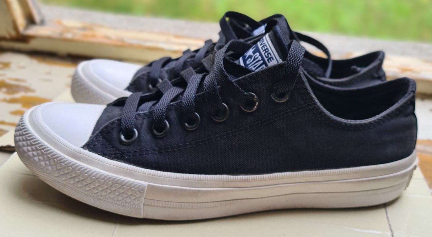 Converse Chuck Taylor cu Lunarion, nr. 38, în stare impecabilă