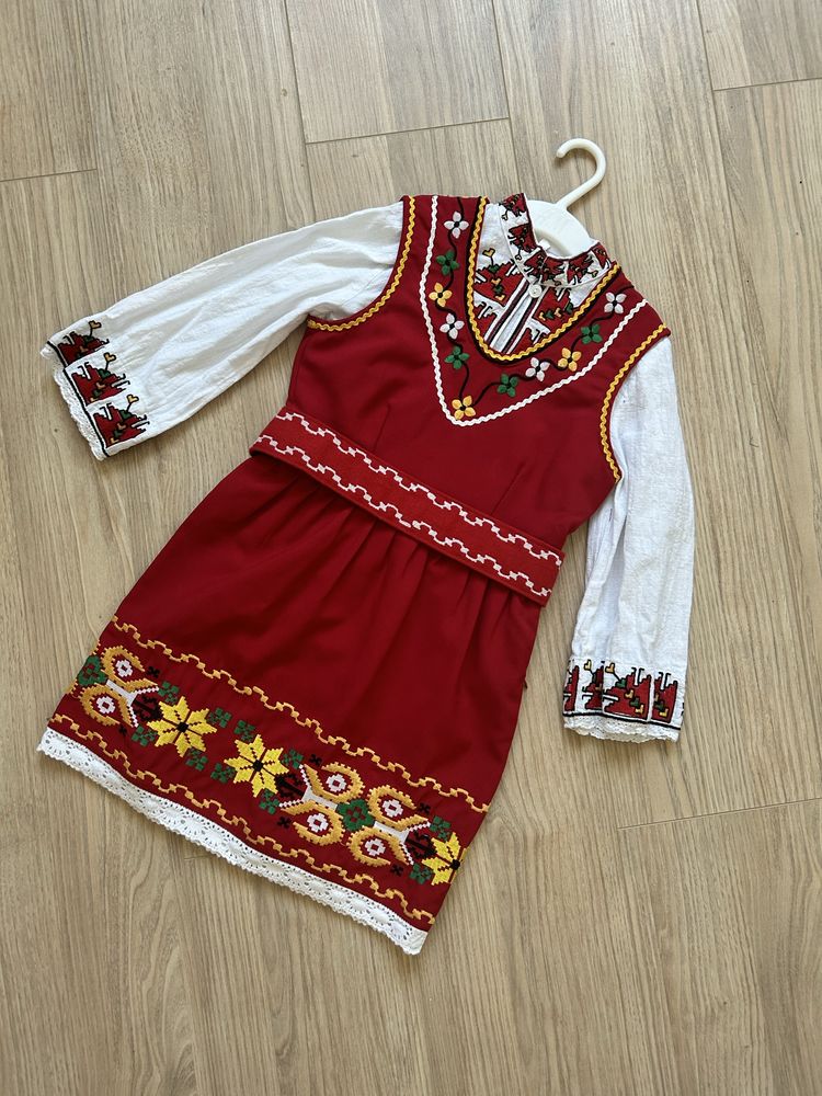 Носия за момиче, размер 110