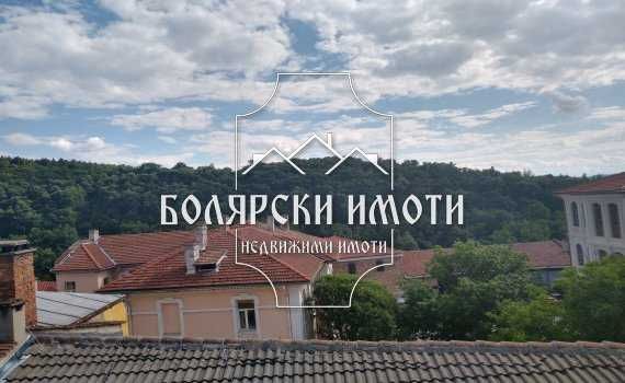 Дава се под наем Двустаен апартамент в Велико Търново, Център - 60 кв.м за 306 € - Снимка #8