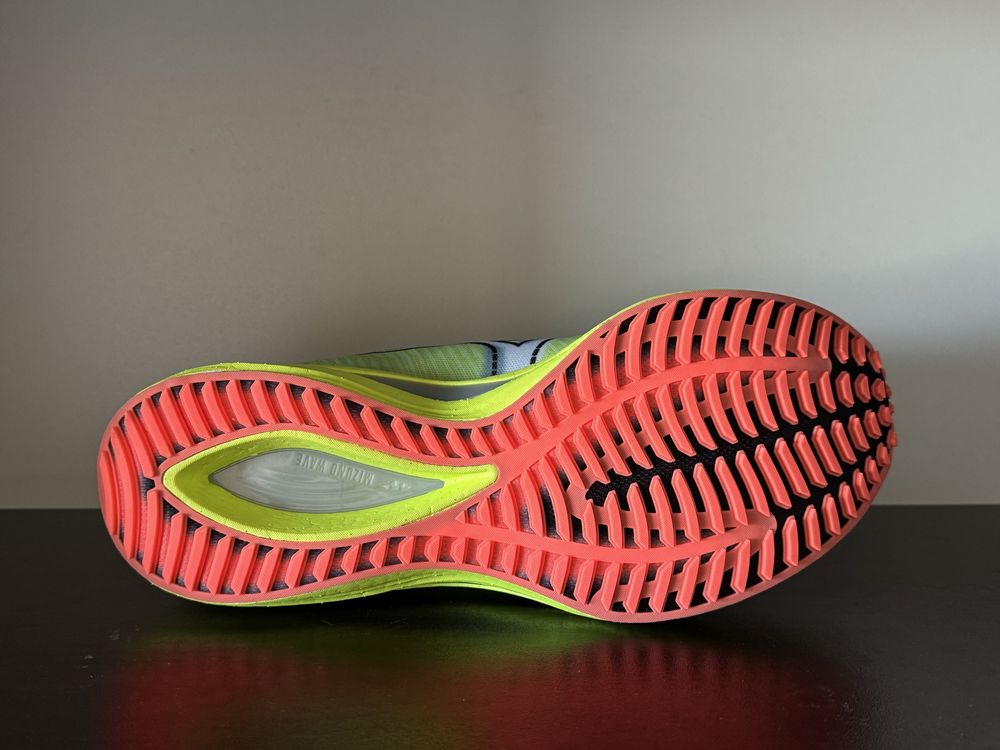 Mizuno Wave Rebellion Налични 44.5н 29см/46н 30см Стелка