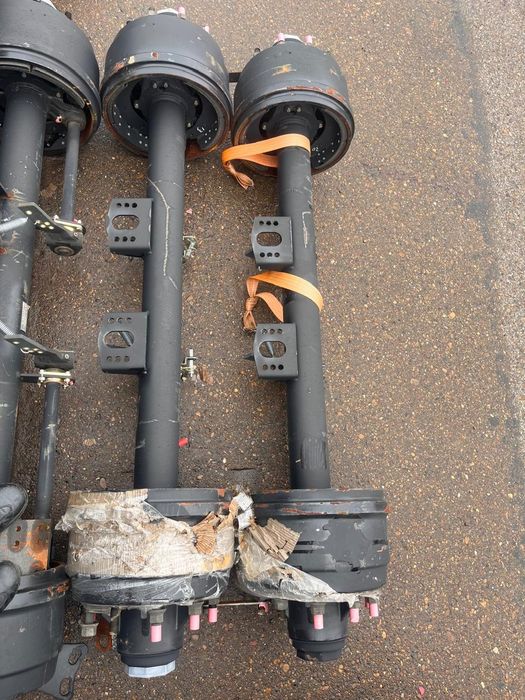 Оси китайские новые 13 тонн