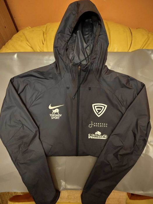 Nike dry-fit Football М