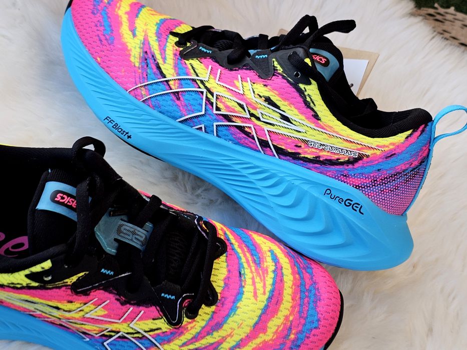 Asics Gel Cumulus 25 оригинални дамски сникърси 39 номер