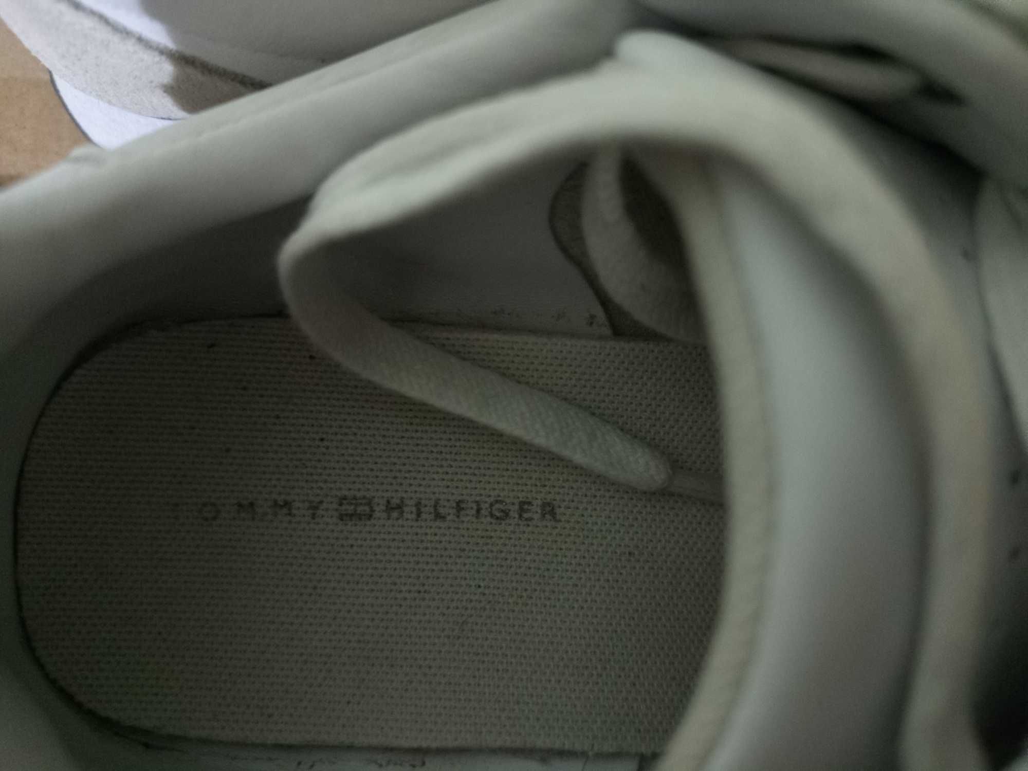 Дамски маратонки Tommy Hilfiger от естествена кожа