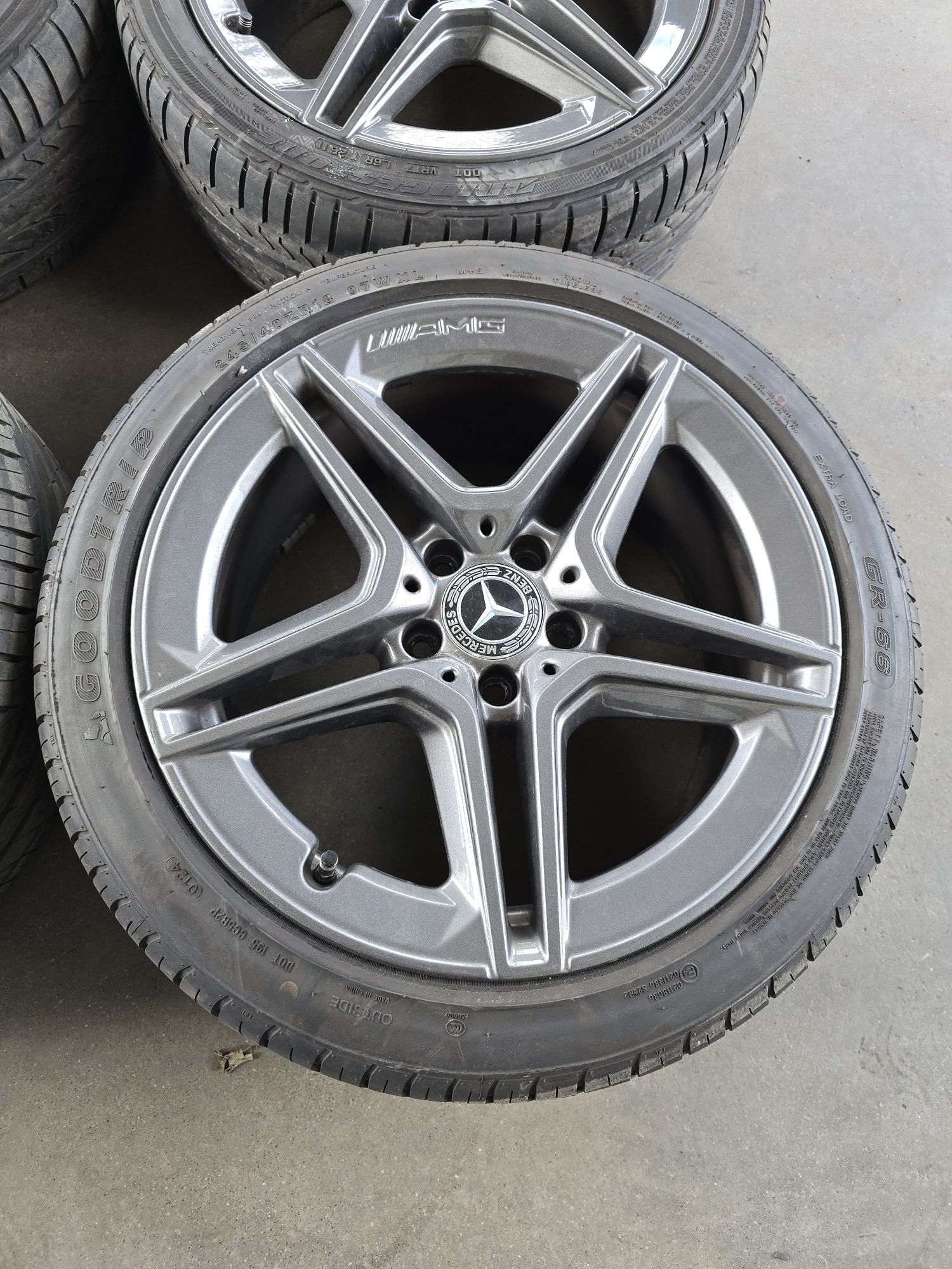 Оригинални AMG джанти 18 цола за Мерцедес C (Ц) класа W205 W204
Спорт