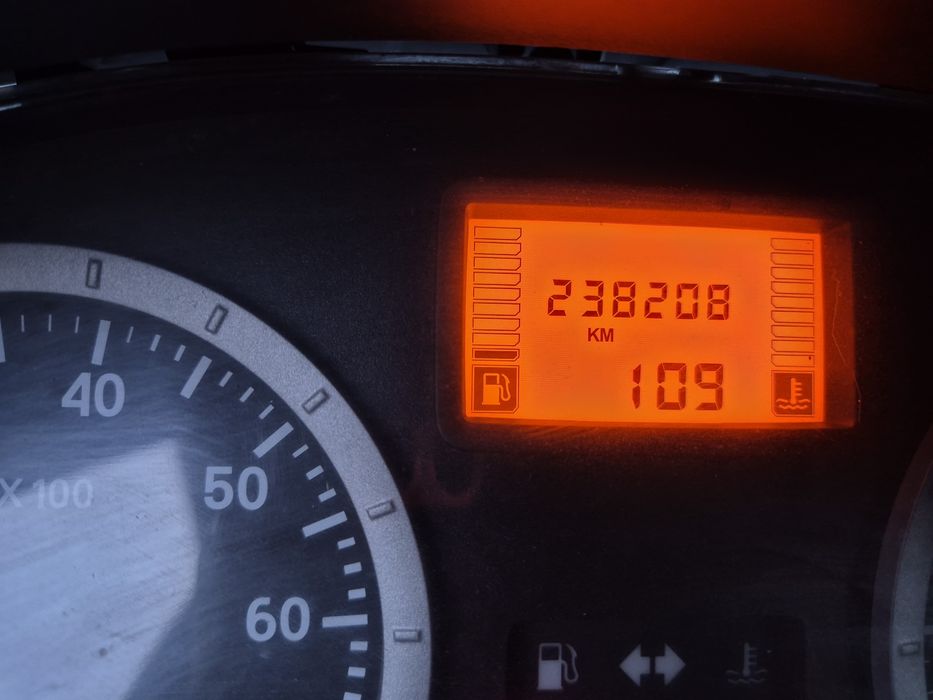 Dacia logan mcv 7 locuri 1.5 diesel fabricatie 2008