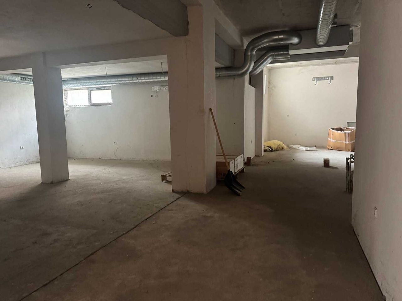 Продава се Магазин в Велико Търново, Бузлуджа - 150 кв.м за 1034 €/кв.м - Снимка #1