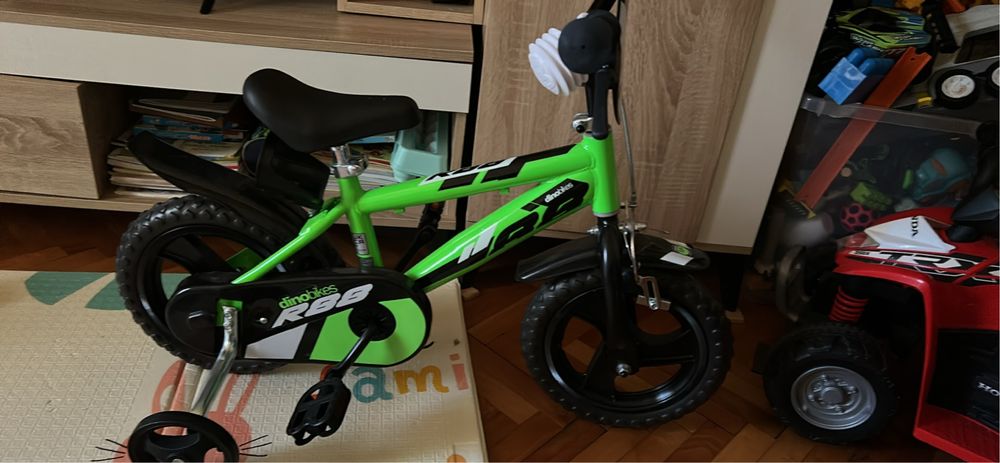 Bicicleta 12 inch noua doar asblata