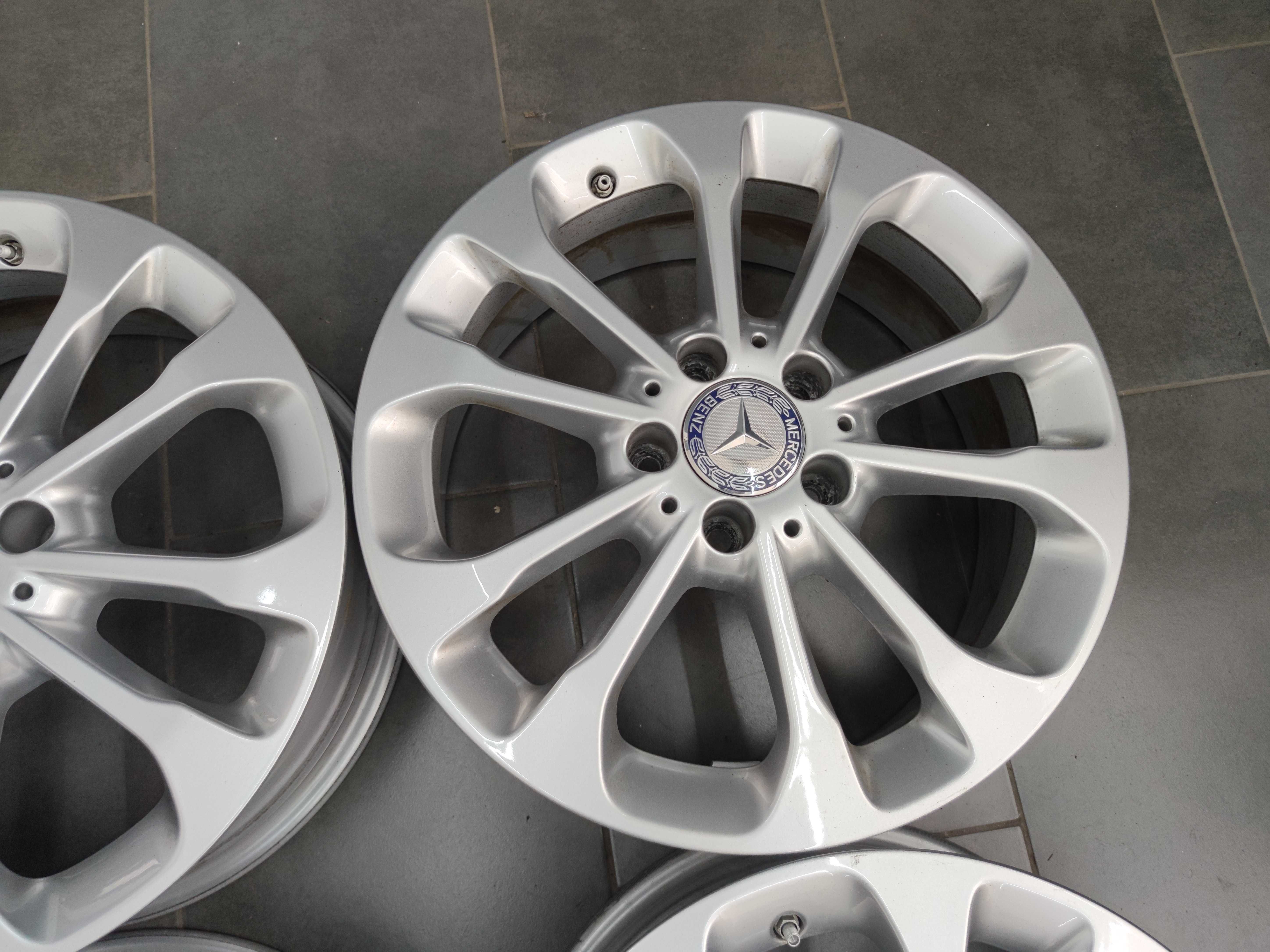 Джанти 17 - Mercedes GLA -