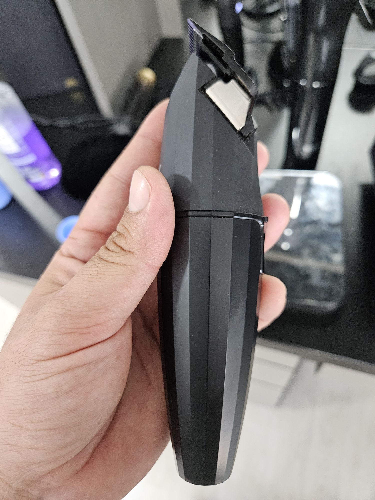 Професионална машинка JRL Onyx
