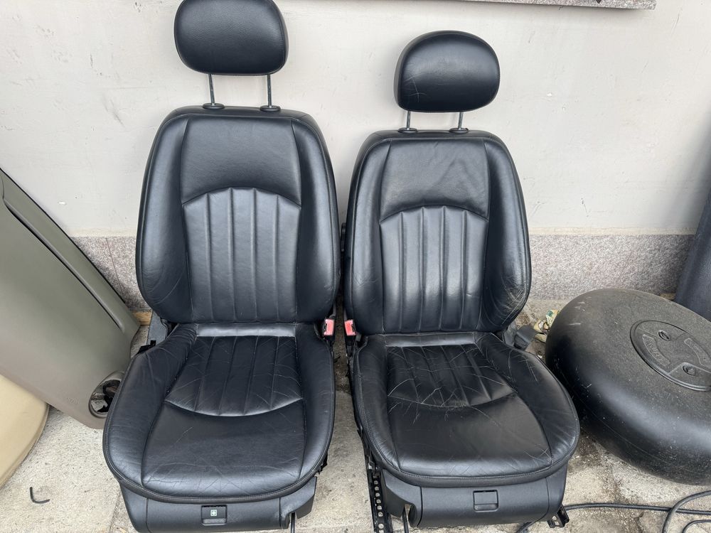 Предни седалки с подгрев за Mercedes E class W211 Facelift