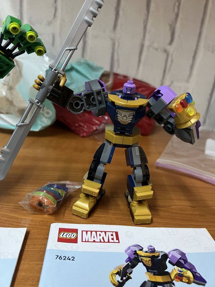 Vând Lego Marvel 76241 și 76242