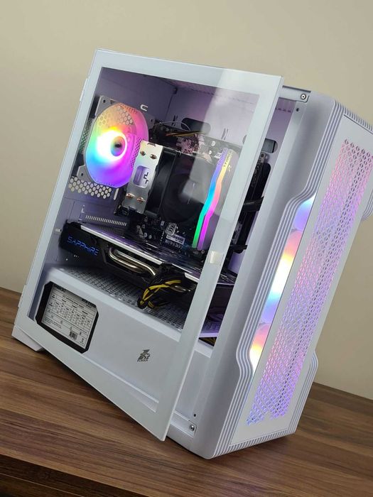 Нов / Гаранция / Ryzen 5 Gen. / 16GB RAM /  AMD RX Graphics/ Геймърски