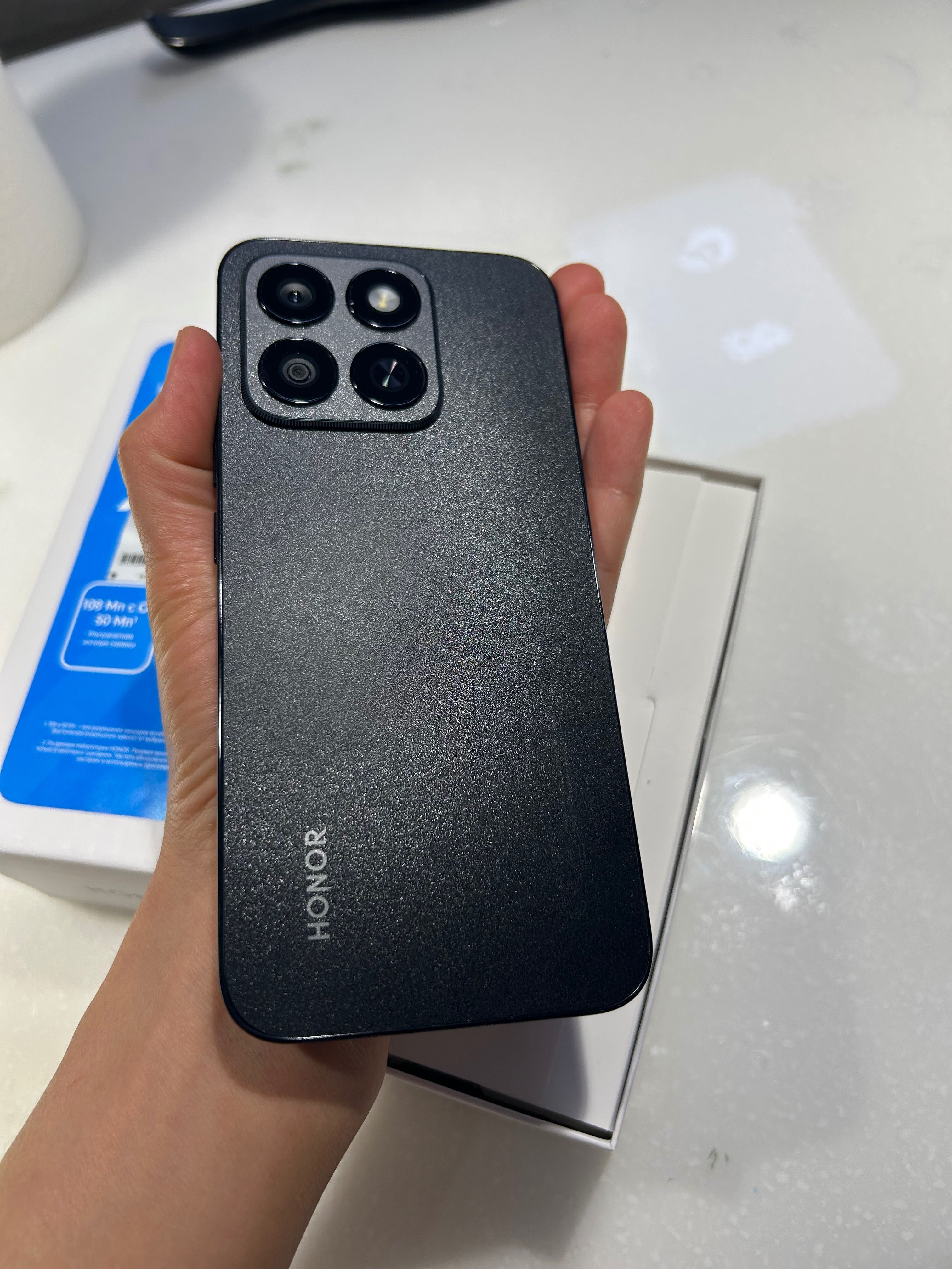 Продам HONOR X8c новый (как айфон)