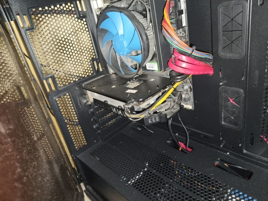Rx 580. AMD  2048sp 8gb