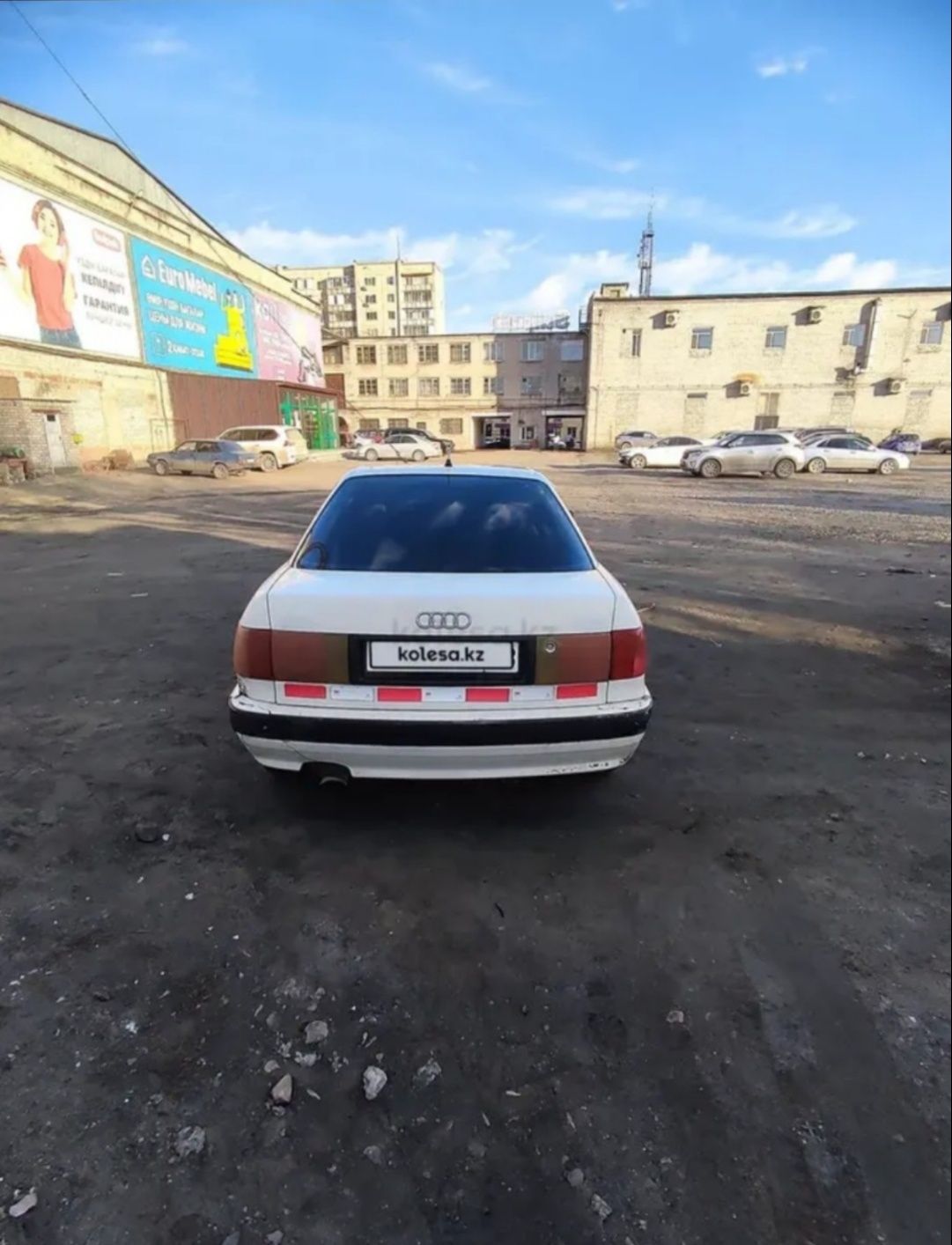 Продам срочно авто Audi 80