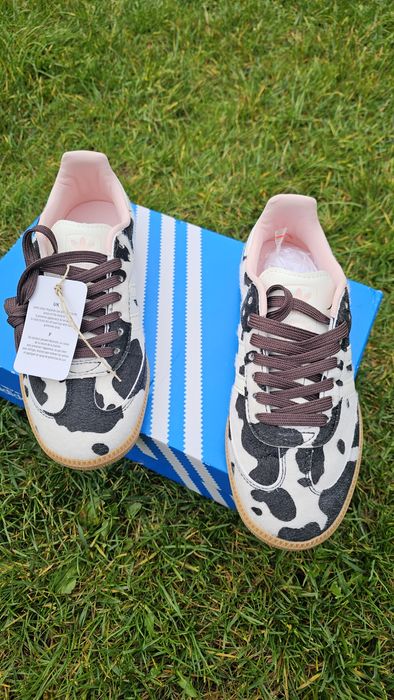 Adidas samba cow print size 37.5 true to size