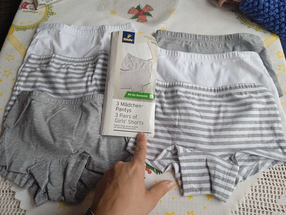 НОВ комплект детски бикини/потници Tchibo - размер 110-116, 122-128 см