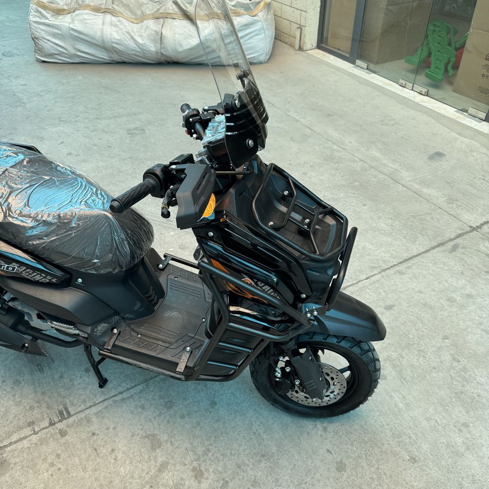 Skuter Tank 150CC