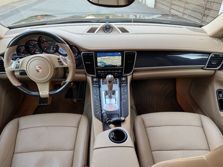 Porsche Panamera Exclusiv Facelift 3.0d •Soft Close•Trapa•Variante