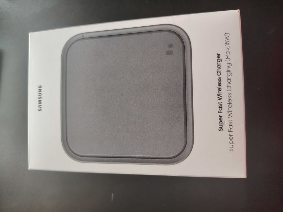 Супер бързо безжично зарядно SAMSUNG