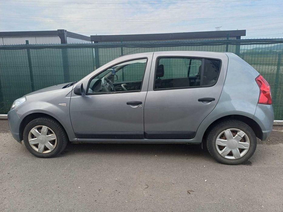 auto dacia sandero