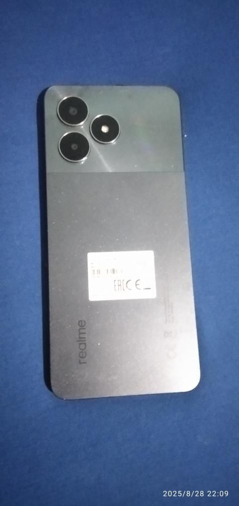 Realme not 50 telifon