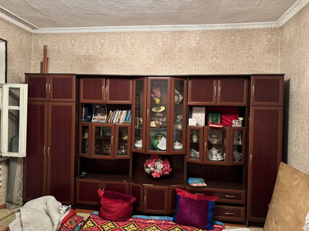 Стенка гарнитор шкаф