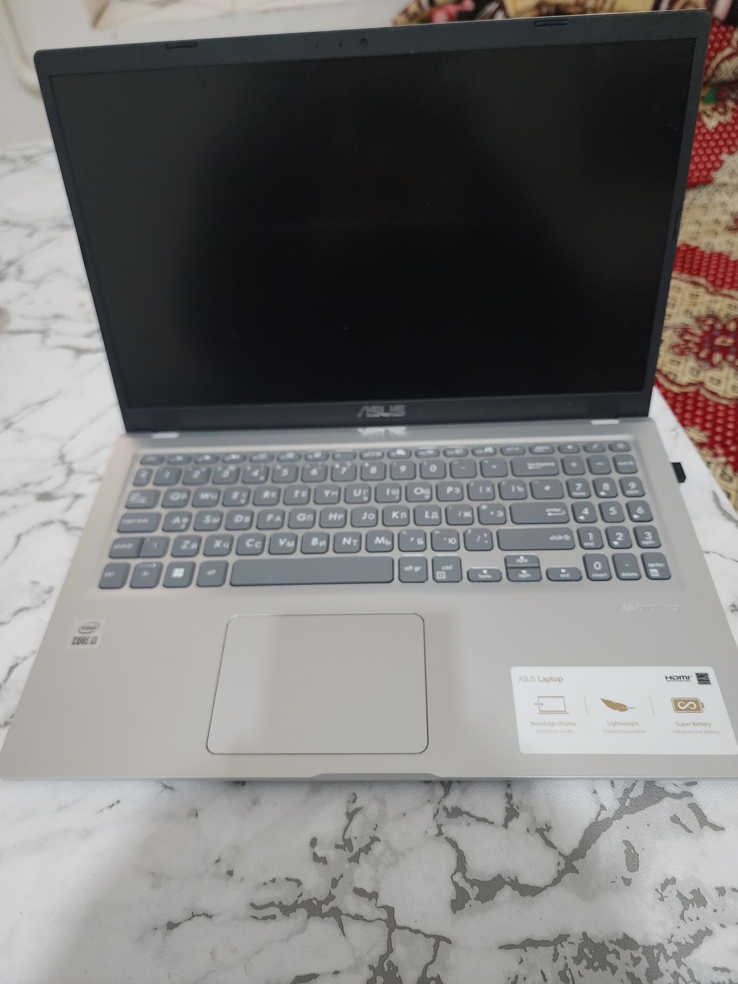 Ноутбук ASUS INTEL  I3 таза