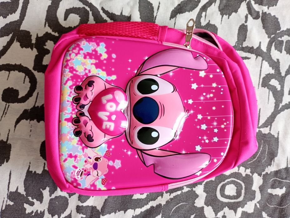 Rucsac Stitch cu 2 compartimente, dimensiune de 22*29 cm
