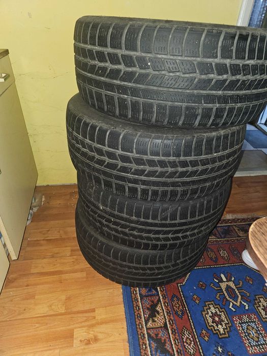 Anvelope Iarna M+S 235/45/R18