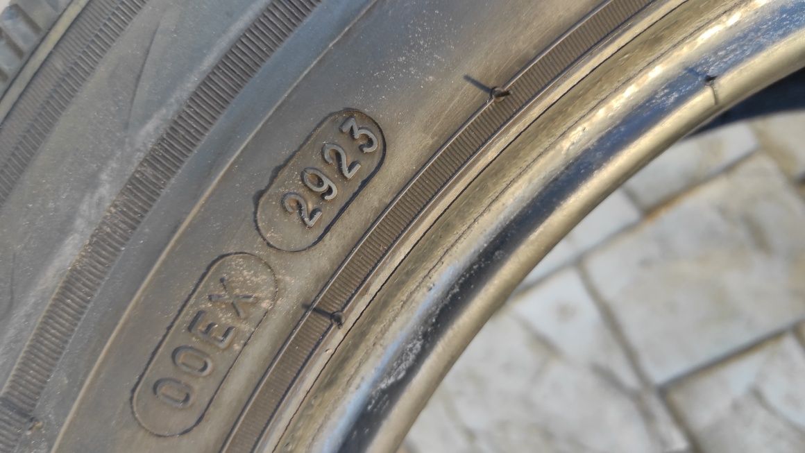 Зимни гуми Michelin 215/60/17 dot 2023