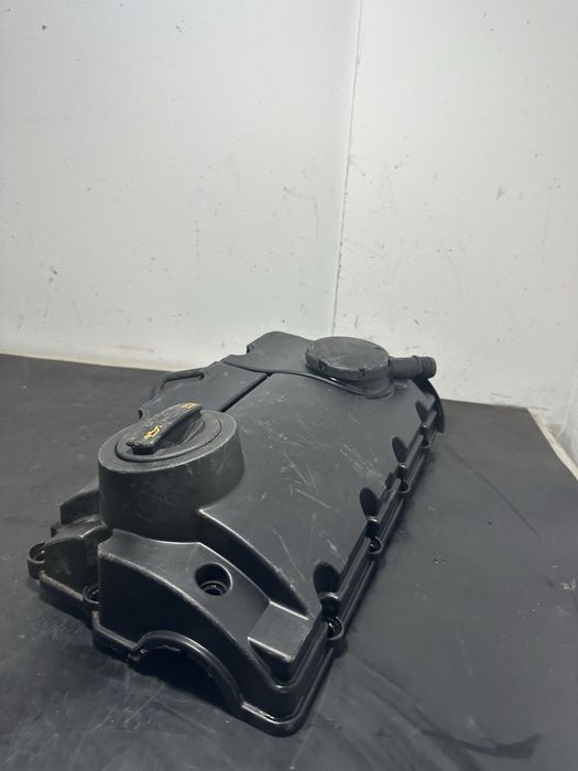 capac culbutori chiuloasa Volkswagen Vw T5 1.9 TDI BRR BRS 03G103475F