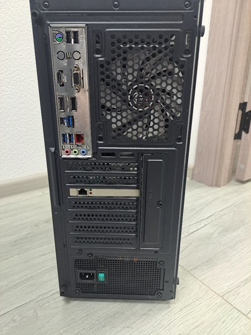 server pc telefoniya yoki boshqa servislar uchun