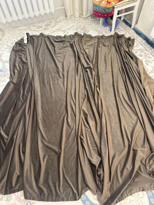 Продам бархатные шторы