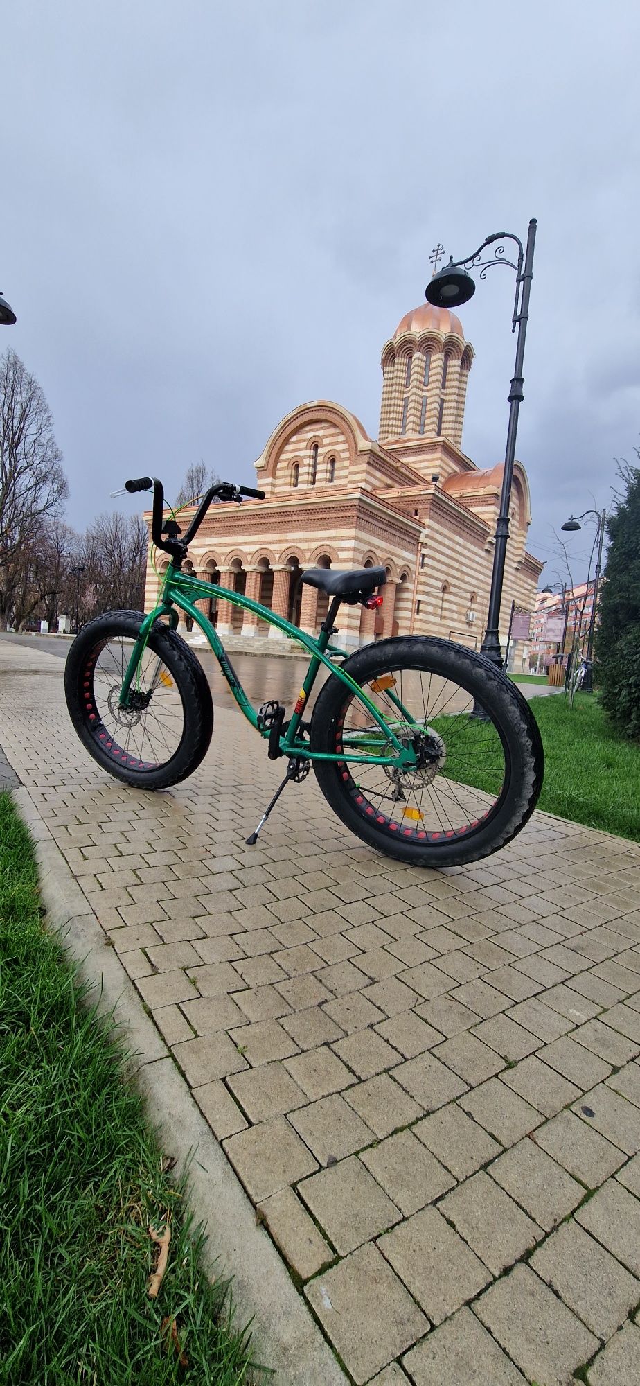 Pegas cutezator Fatbike  7 Viteze-Frane disc