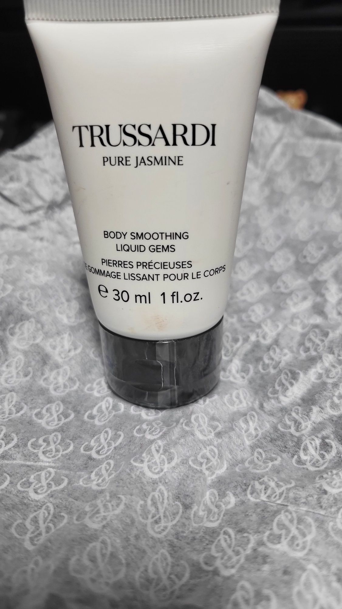 Clinique take the day off trussardi liquid gems annayake ultratime