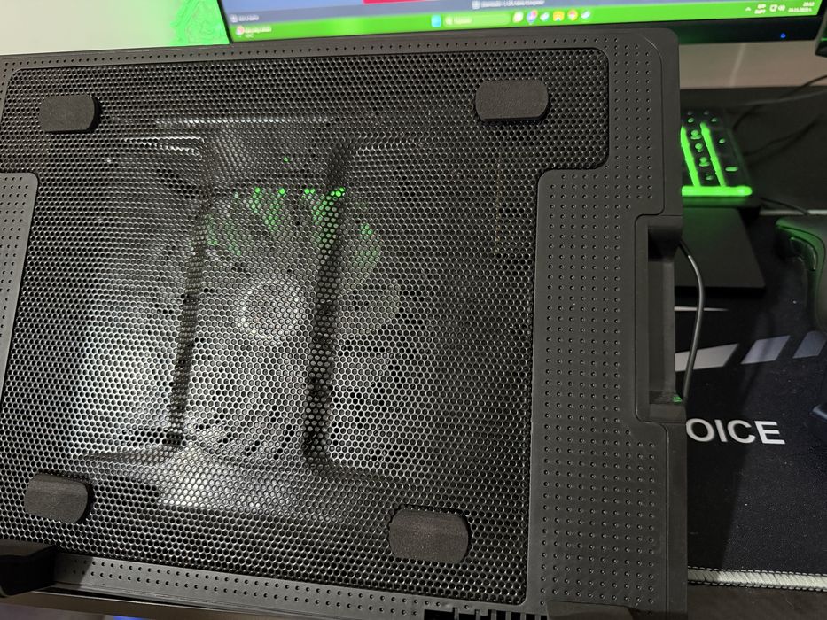 Геймърски Лаптоп HP Victus 15