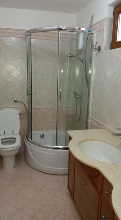 Vila ALIN Inchiriez apartament in vila format din 3 camere si living