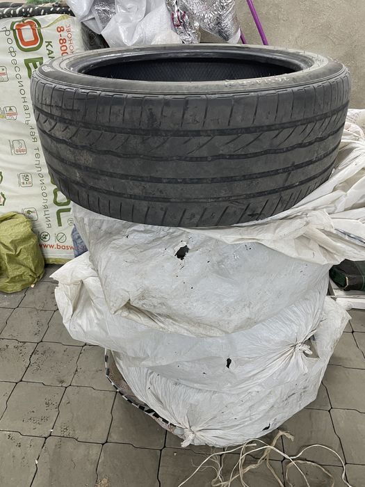 летние шины 265 45 R21