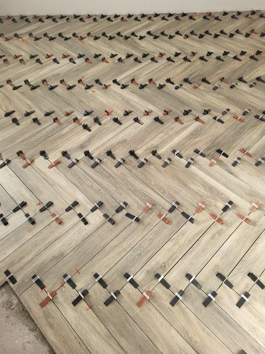 Montaj gresie și faianța