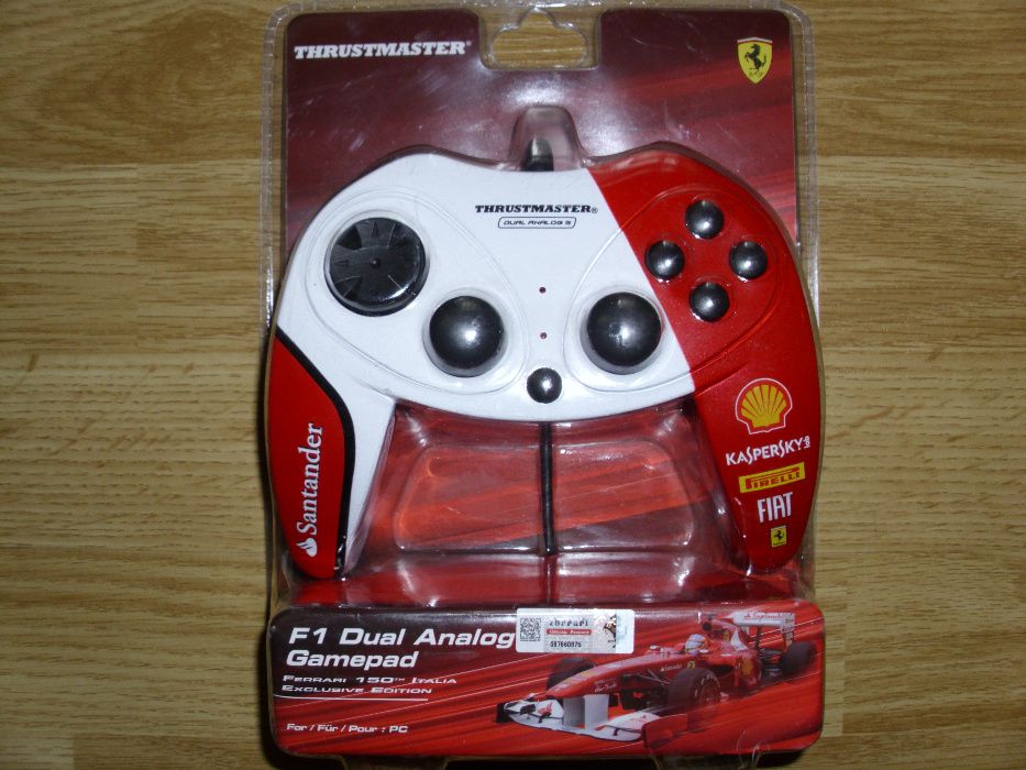 Gamepad Thrustmaster F1 Dual Analog Ferrari, nou