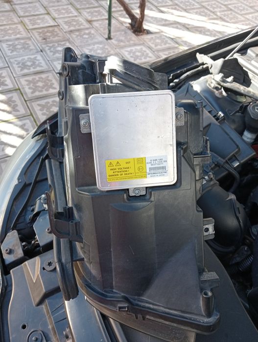 Faruri BMW e90 complet functionale
