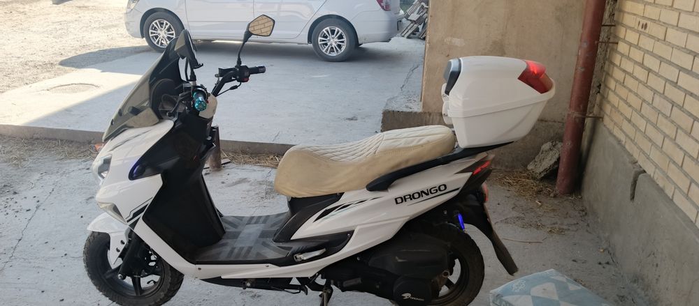 Skuter 150 m³ alo darajada