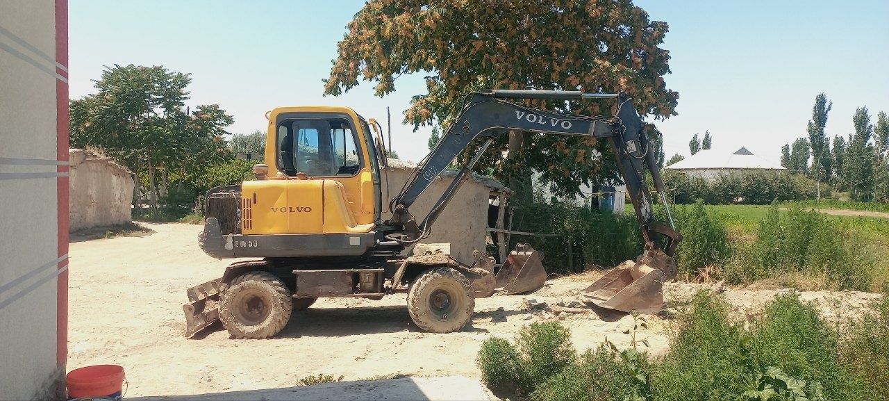 Ekskavator Volvo 55