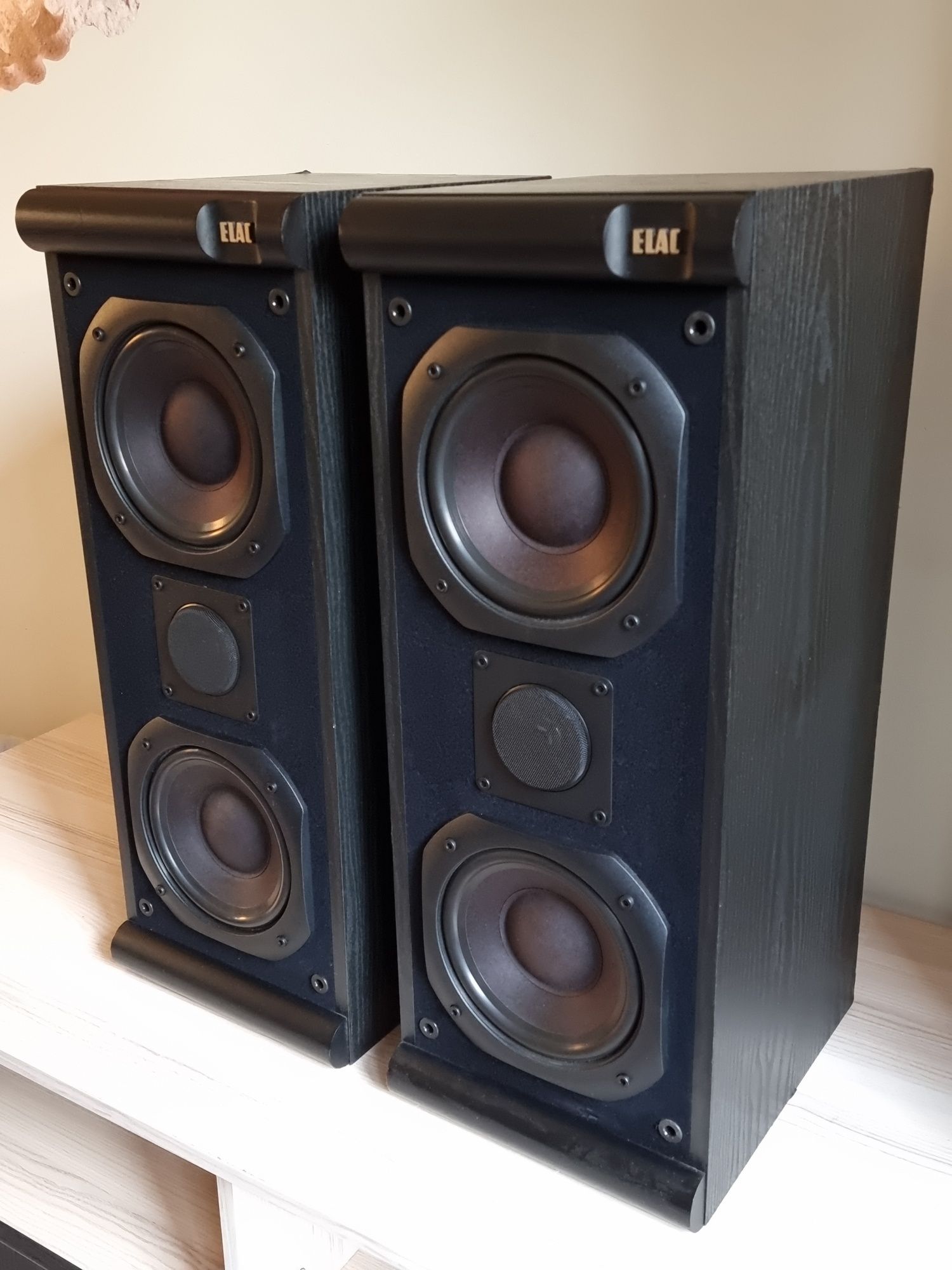 ELAC EL 80 II тонколони