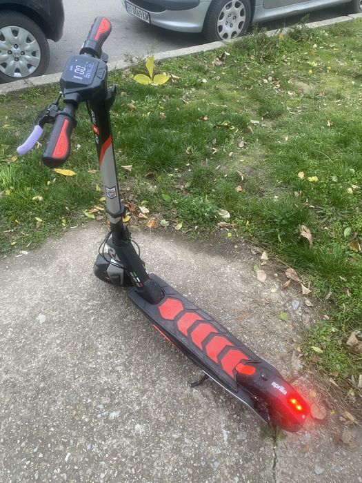 Електрическа тротинетка Aprilia