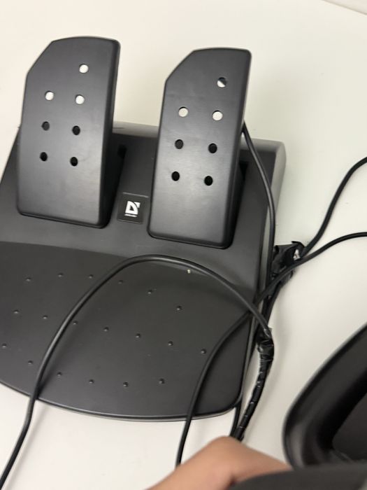 продаеться руль для ноутбука и пк