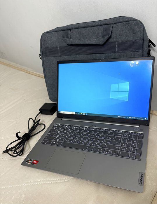 Продам игровой ноутбук в отличном состоянии