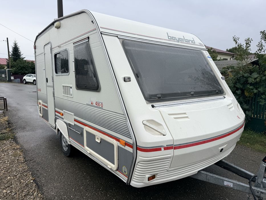 Rulota Beyerland Sprinter 400D ,an 1998,2-3 pers,baie,panouri solare